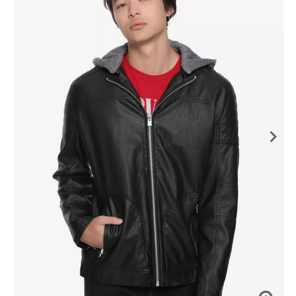 Hot Topic black hooded faux leather jacket Sz.Med Hot Topic